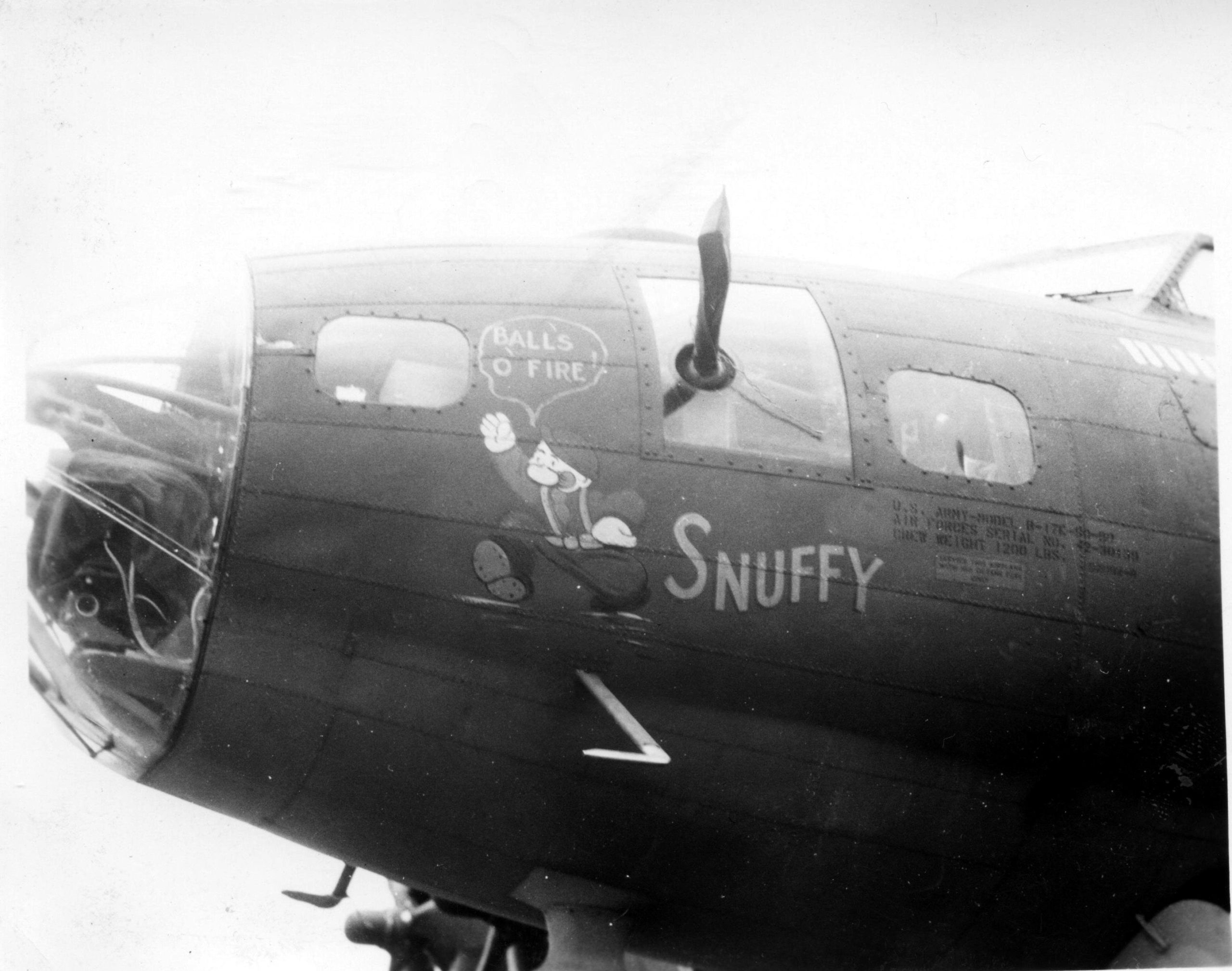 B17 Flying Fortress - "Snuffy"